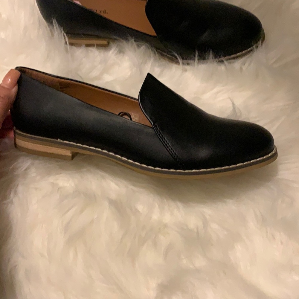 Black shoes